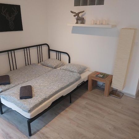 Appartement Utulny Apartman S Balkonom à Bratislava Extérieur photo