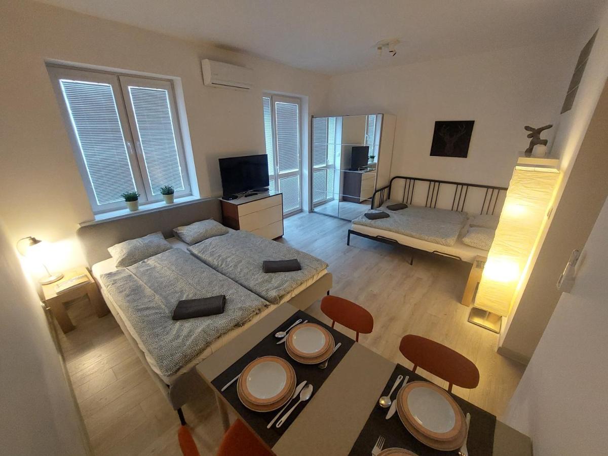 Appartement Utulny Apartman S Balkonom à Bratislava Extérieur photo